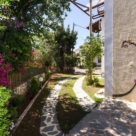 Anesis Apartments Chrani Exterior foto